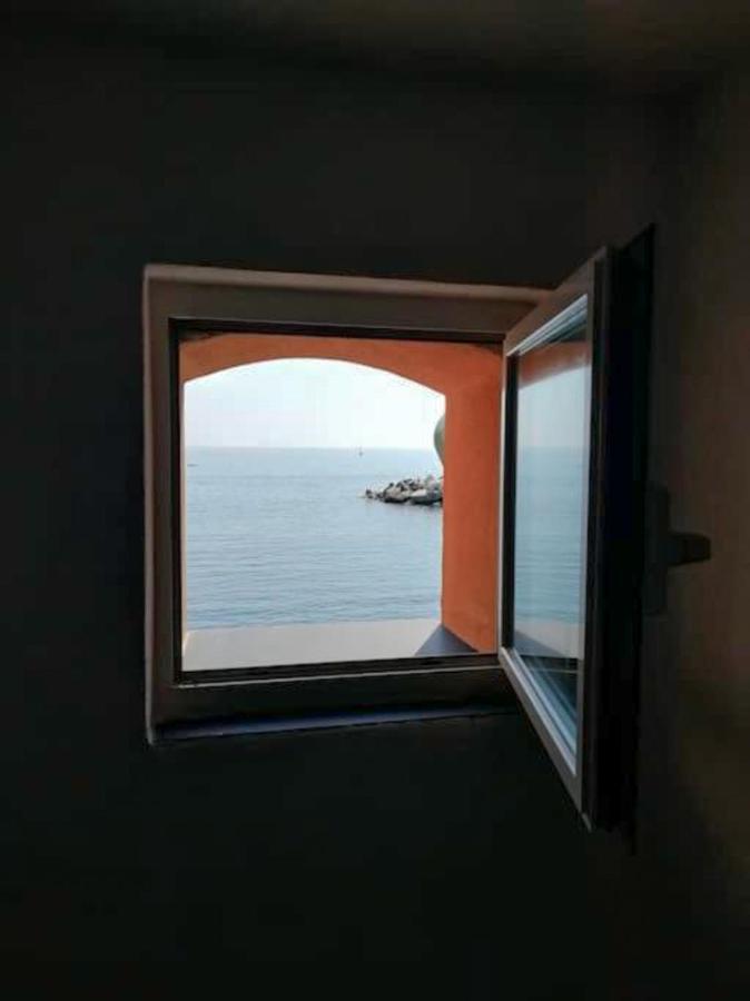 Casa Sulla Spiaggia Di Boccadasse Genua Buitenkant foto